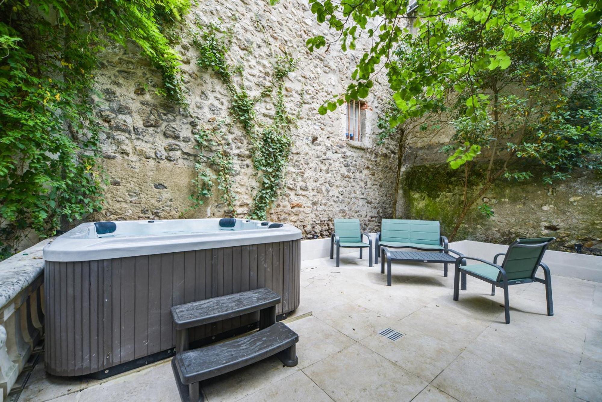 Maison Avec Dans L'hypercentre De